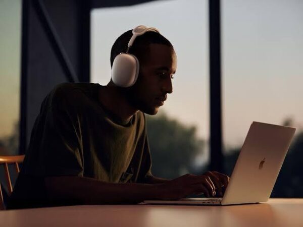 Apple AirPods Max Master Copy Headphones